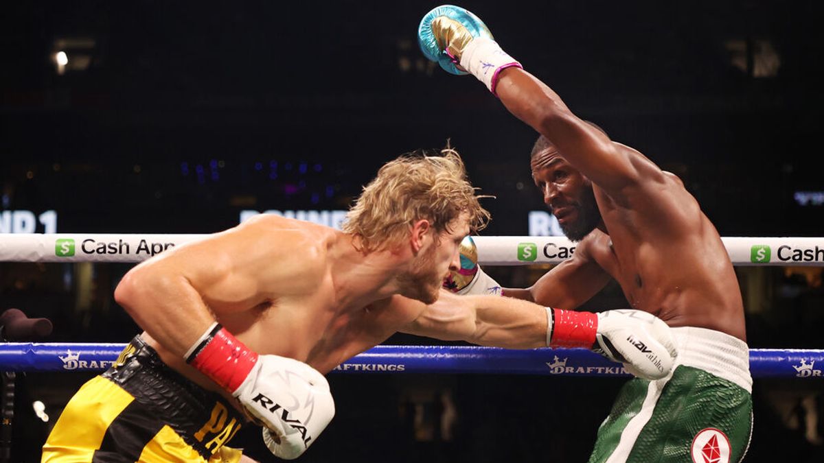 Logan Paul vs. Floyd Mayweather Logan Paul vs. Floyd Mayweather
