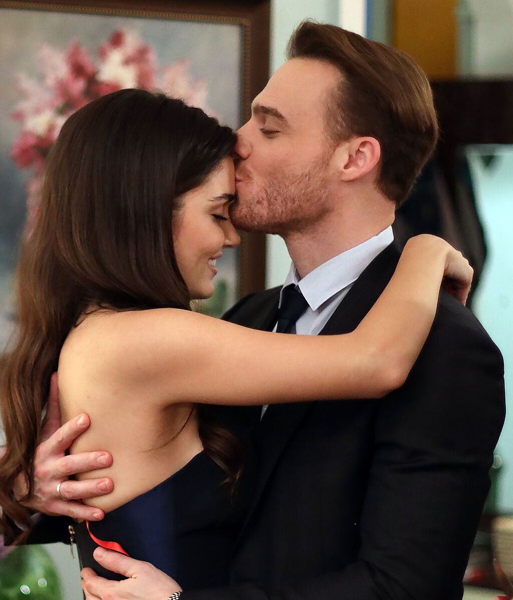 Kerem Bürsin y Hande Herçel, en 'Love is in the air'
