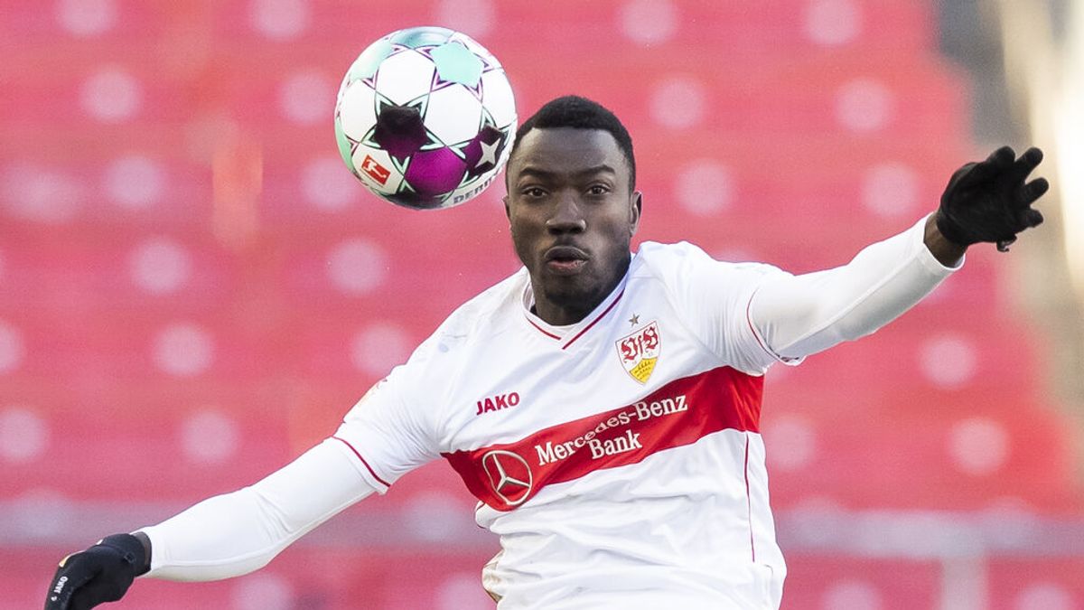 El delantero del Stuttgart Silas Wamangituka confiesa que jugó dos años bajo una identidad falsa El delantero del Stuttgart Silas Wamangituka confiesa que jugó dos años bajo una identidad falsa