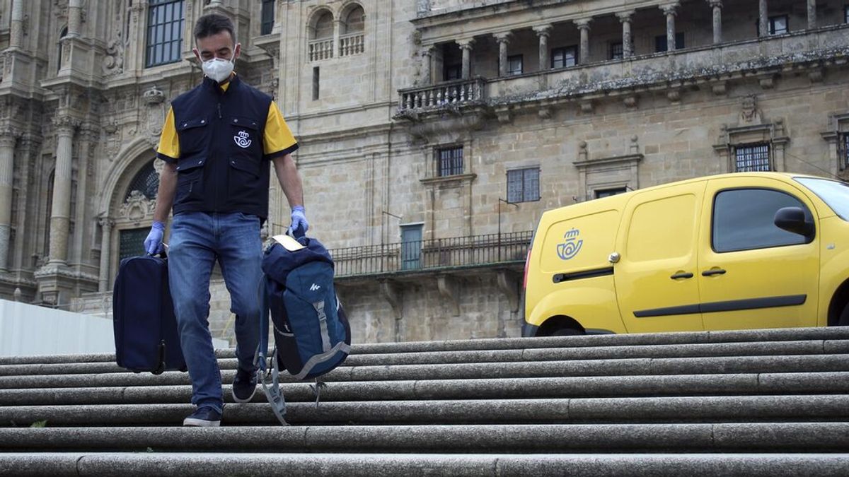Correos examinará el 12 de septiembre a casi 150.000 candidatos para cubrir 3.381 puestos indefinidos Correos examinará el 12 de septiembre a casi 150.000 candidatos para cubrir 3.381 puestos indefinidos