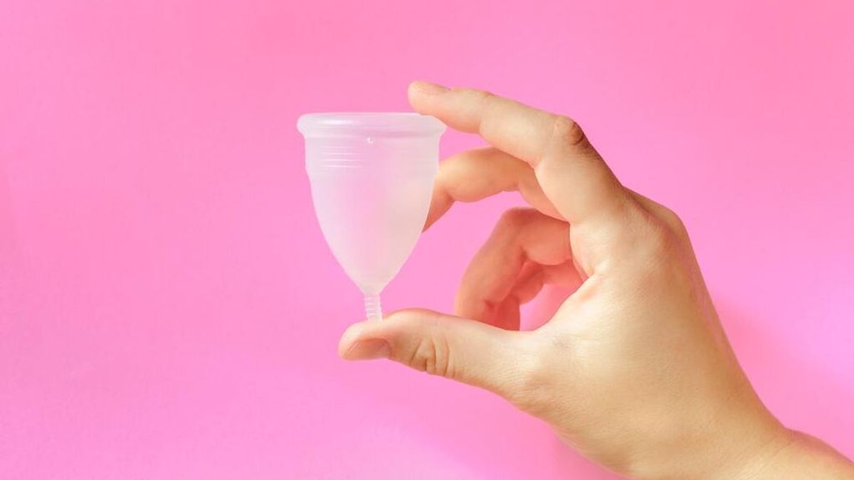 Estos son todos los beneficios de la copa menstrual: las razones por las que no querrás volver a usar tampones.