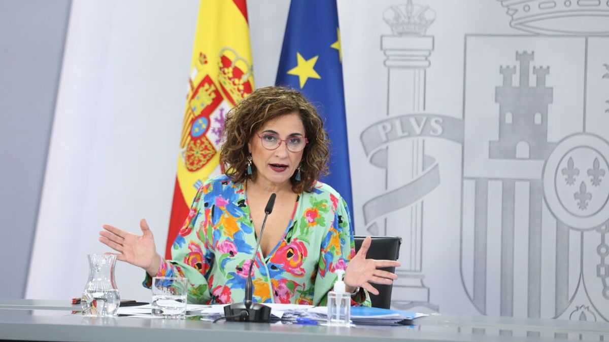 El Gobierno atribuye a "los buenos datos" la rectificación de Sanidad sobre la hostelería y el ocio nocturno El Gobierno atribuye a "los buenos datos" la rectificación de Sanidad sobre la hostelería y el ocio nocturno