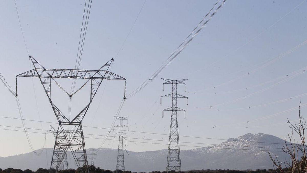 Competencia propone una reforma fiscal "ambiciosa" de la energía para abaratar el recibo de la luz Competencia propone una reforma fiscal "ambiciosa" de la energía para abaratar el recibo de la luz