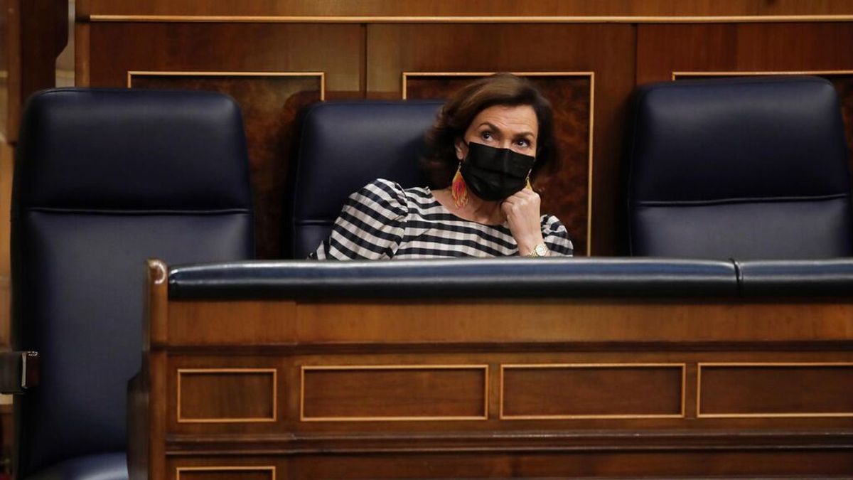 Calvo acusa al PP de ir a Colón a enfrentar a Cataluña contra España Calvo acusa al PP de ir a Colón a enfrentar a Cataluña contra España