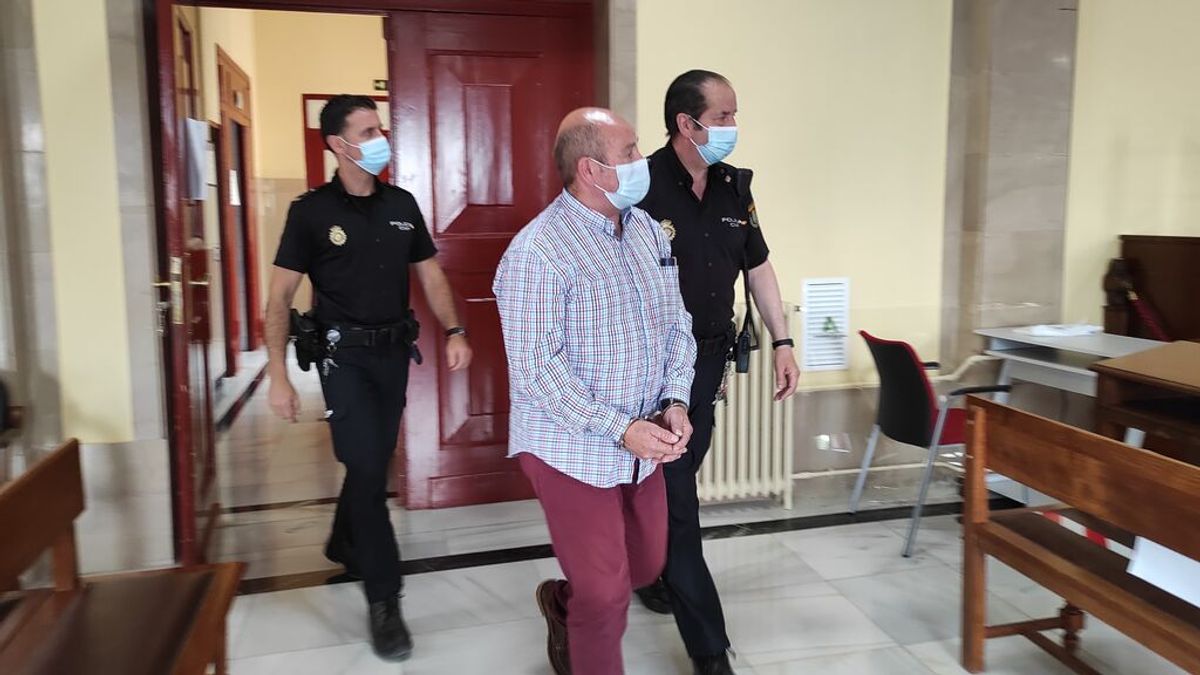 El acusado de asesinar a una mujer en Úbeda, condenado a 15 años por violar a la hija de ella El acusado de asesinar a una mujer en Úbeda, condenado a 15 años por violar a la hija de ella