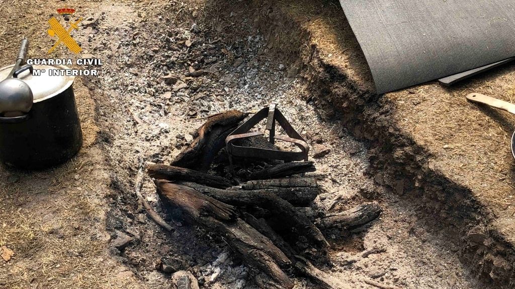 Así vive la Familia Arcoiris, la comunidad hippie de La Rioja