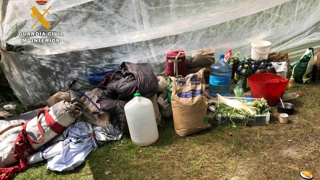 Así vive la Familia Arcoiris, la comunidad hippie de La Rioja