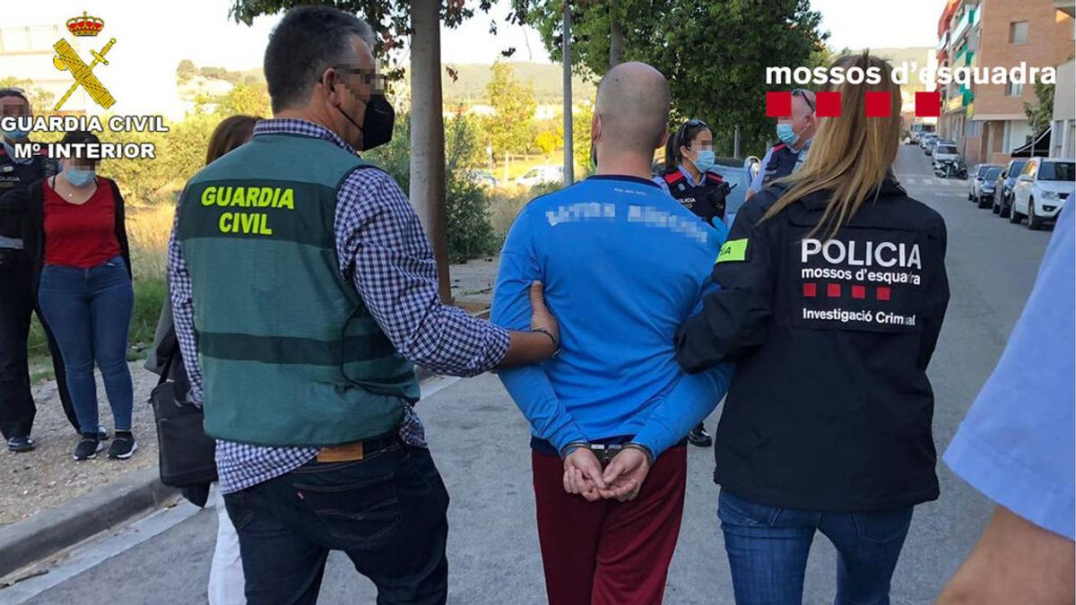 Cae una banda acusada de realizar más de 40 robos con butrón y alunizajes en cuatro provincias españolas Cae una banda acusada de realizar más de 40 robos con butrón y alunizajes en cuatro provincias españolas