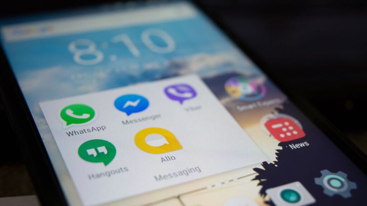 Cómo crear tu propio contestador automático en Whatsapp y Facebook Cómo crear tu propio contestador automático en Whatsapp y Facebook