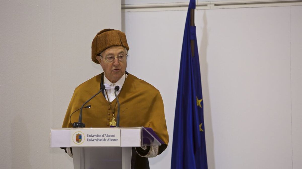 Muere el historiador y crítico de arte valenciano Tomás Llorens Muere el historiador y crítico de arte valenciano Tomás Llorens