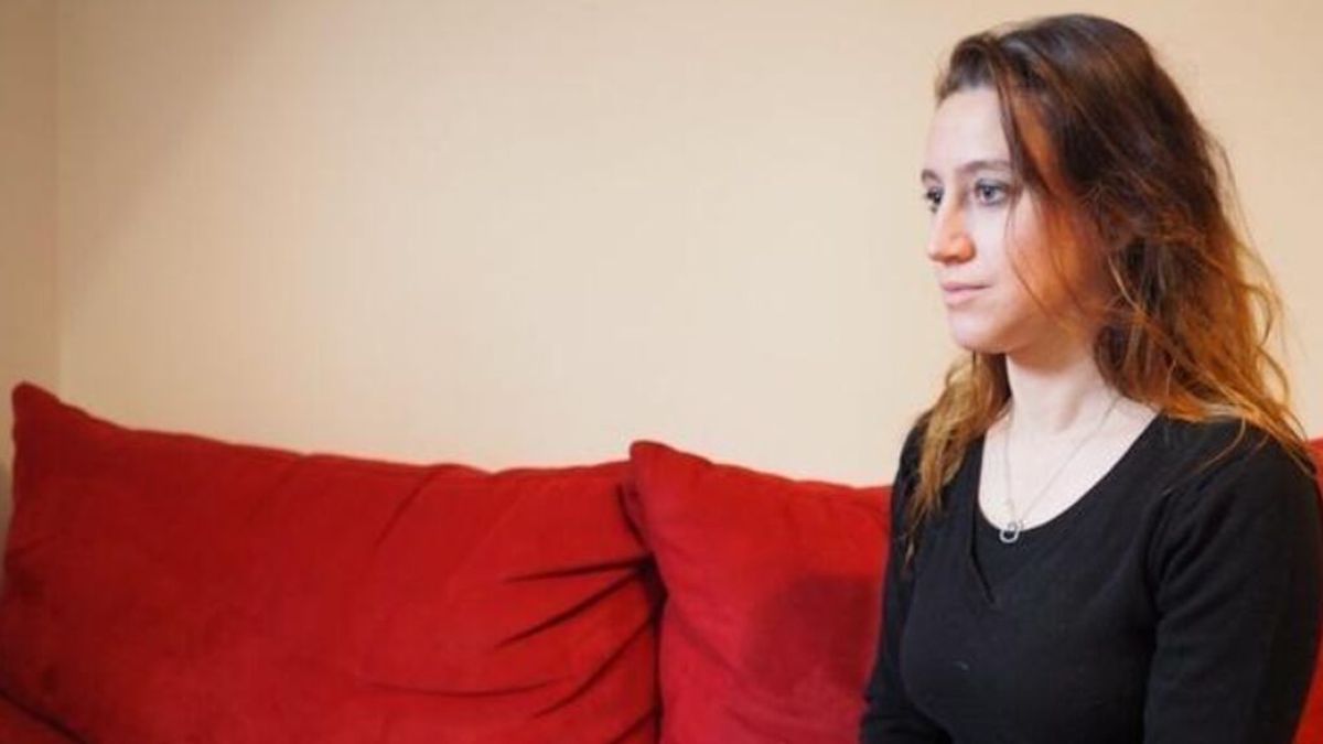 Valérie se enfrenta a cadena perpetua: violada por su padrastro desde los 12, se casó con él, tuvo cuatro hijos y le mató