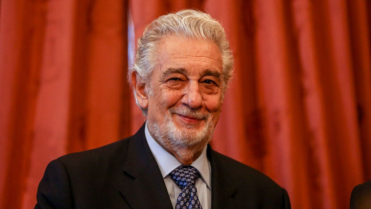 Plácido Domingo, acusado por 27 mujeres de abuso sexual, celebra los aplausos recibidos en e Auditorio Nacional Plácido Domingo, acusado por 27 mujeres de abuso sexual, celebra los aplausos recibidos en e Auditorio Nacional