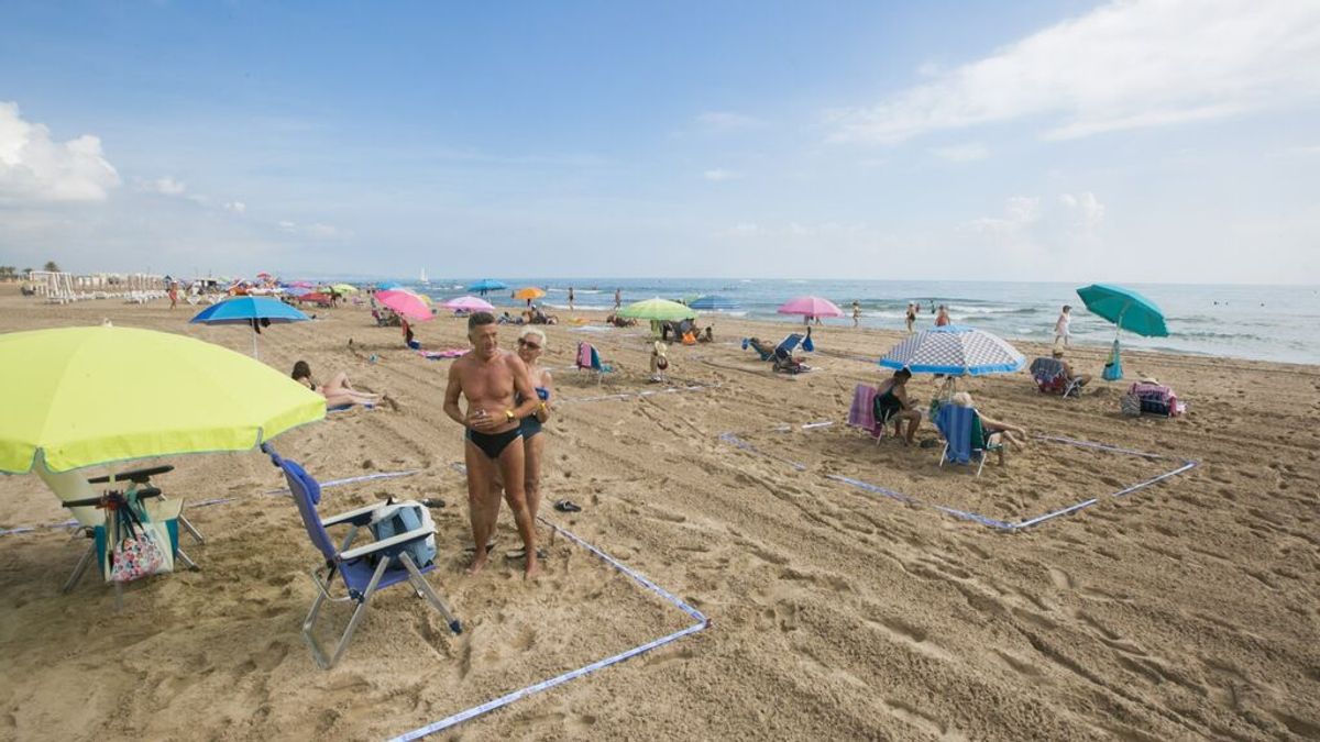 Las reservas de vivienda turística en destinos de costa supera a la del verano pasado y apunta al 'completo' Las reservas de vivienda turística en destinos de costa supera a la del verano pasado y apunta al 'completo'
