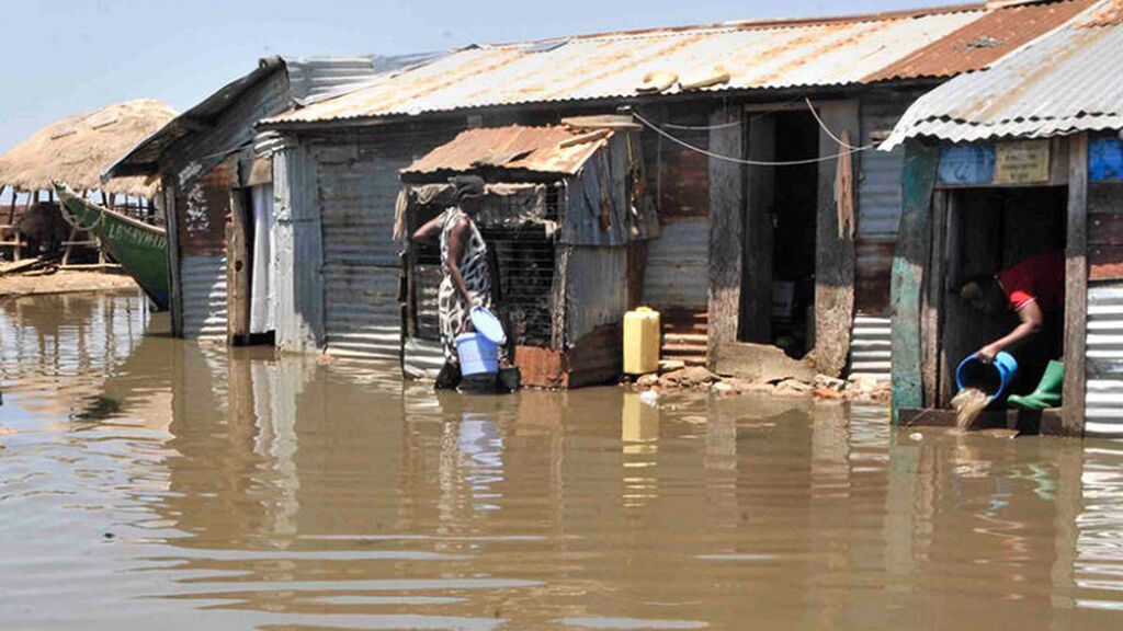 lake-victoria-flooding-800x600