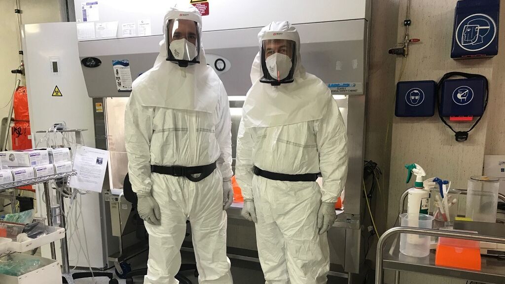 El trabajo en un laboratorio de alta seguridad biológica: "La fuga de un virus es imposible, si se siguen las normas"