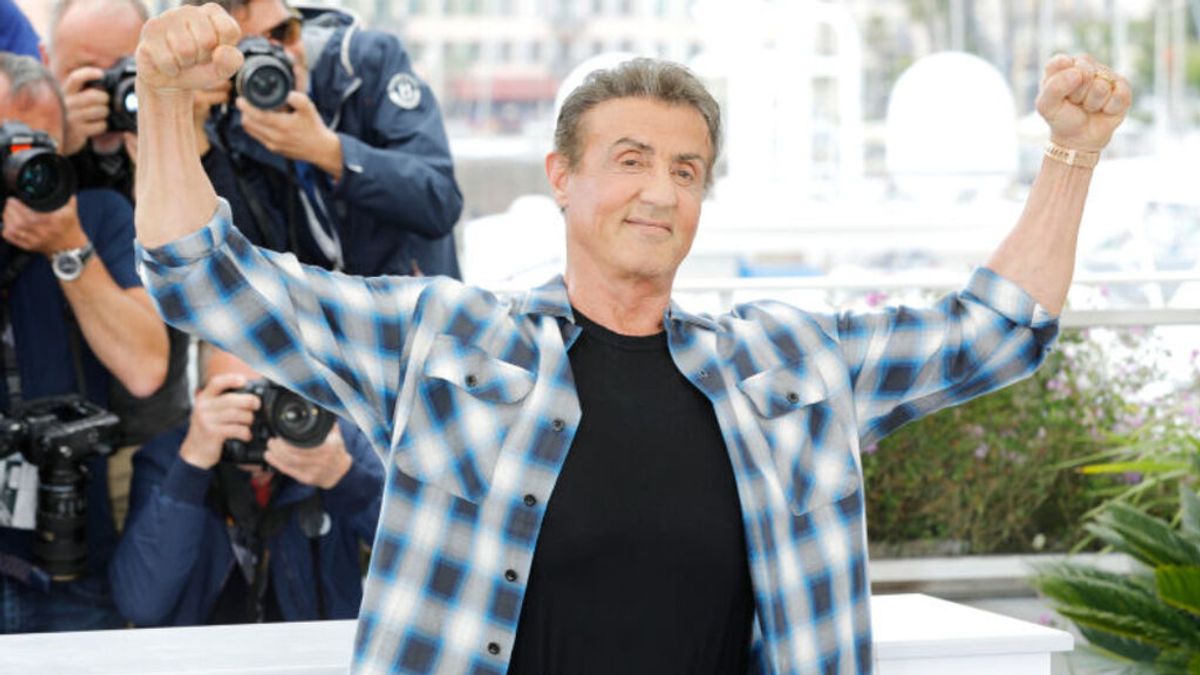 La exhibición de fuerza de Sylvester Stallone a sus casi 75 años La exhibición de fuerza de Sylvester Stallone a sus casi 75 años