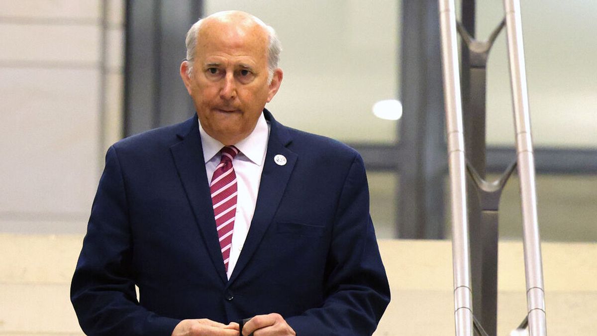 Un congresista republicano sugiere cambiar la órbita de la Luna para combatir el cambio climático Un congresista republicano sugiere cambiar la órbita de la Luna para combatir el cambio climático