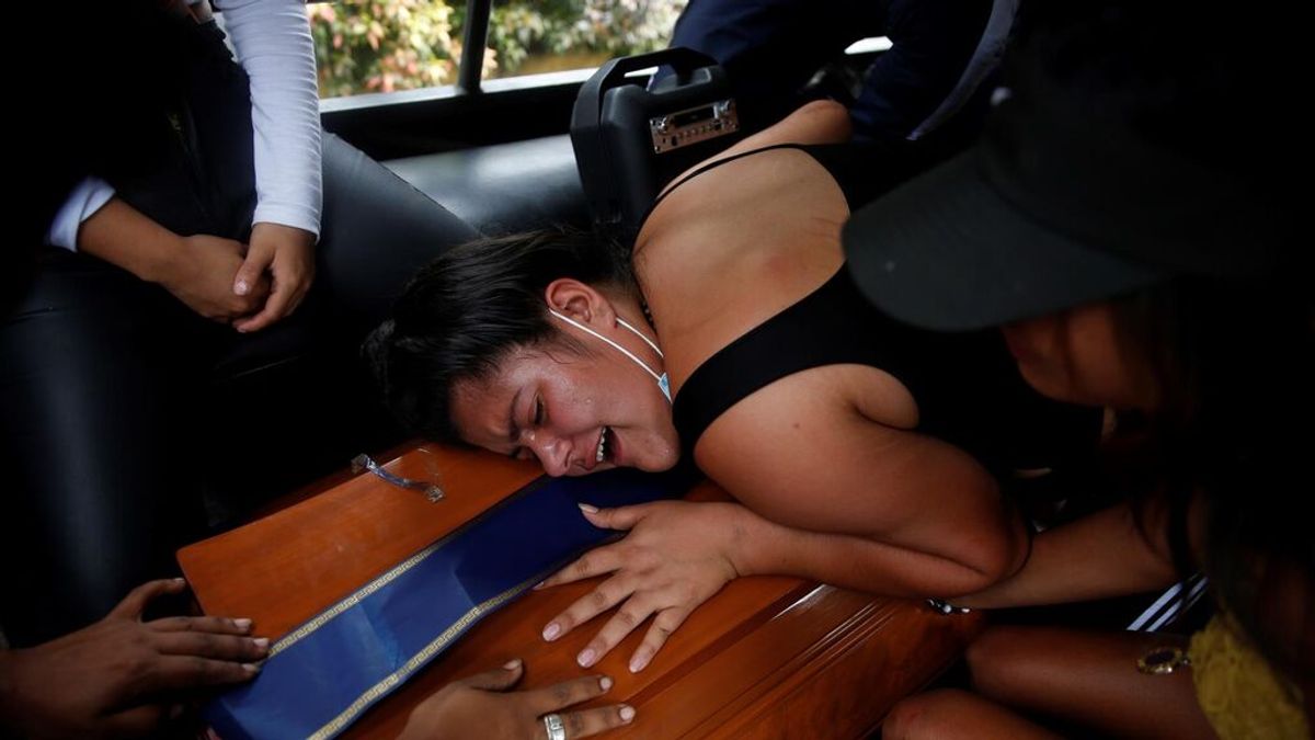 El Gobierno de Colombia se compromete a investigar 21 homicidios ocurridos en protestas El Gobierno de Colombia se compromete a investigar 21 homicidios ocurridos en protestas