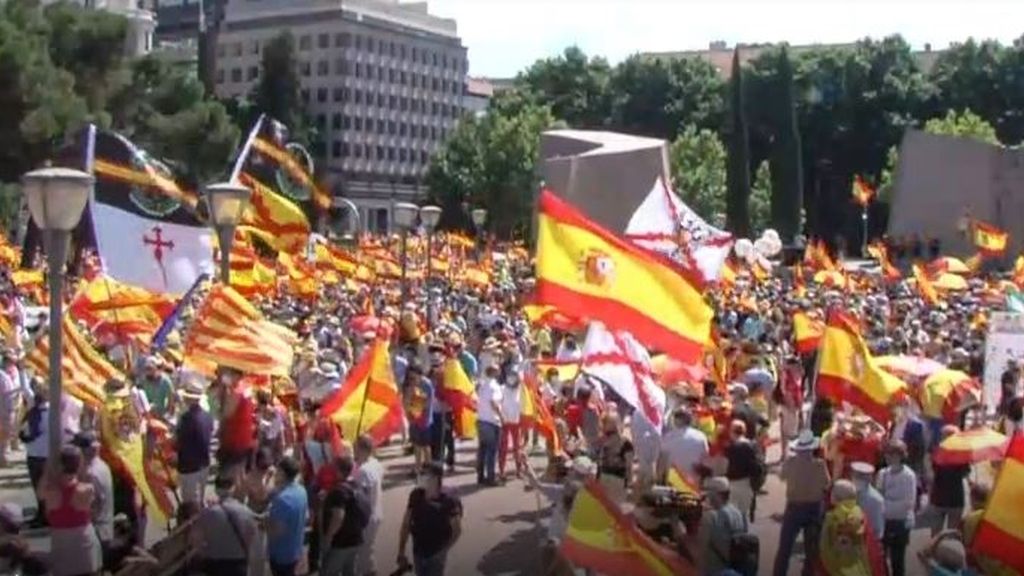 Concentración en Colón contra los indultos a presos independentistas