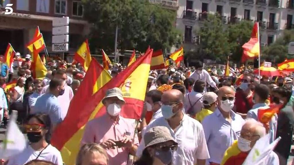 Concentración en Colón contra los indultos a presos independentistas