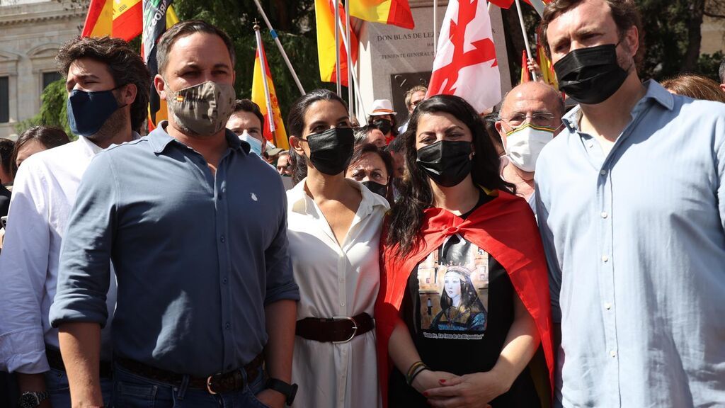 Santiago Abascal en la manifestación contra los indultos de Colón