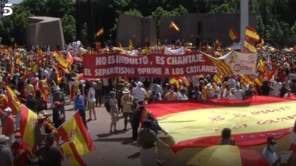 Concentración en Colón contra los indultos a presos independentistas