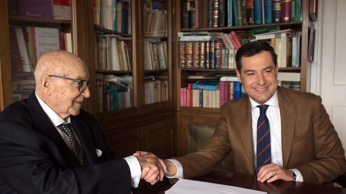 Fallece el exministro de la UCD Manuel Clavero Arévalo, Hijo Predilecto de Andalucía Fallece el exministro de la UCD Manuel Clavero Arévalo, Hijo Predilecto de Andalucía