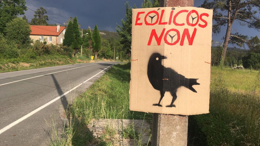 La rebelión de un pueblo gallego contra un parque eólico: “No lo queremos ni aunque nos den la luz gratis”