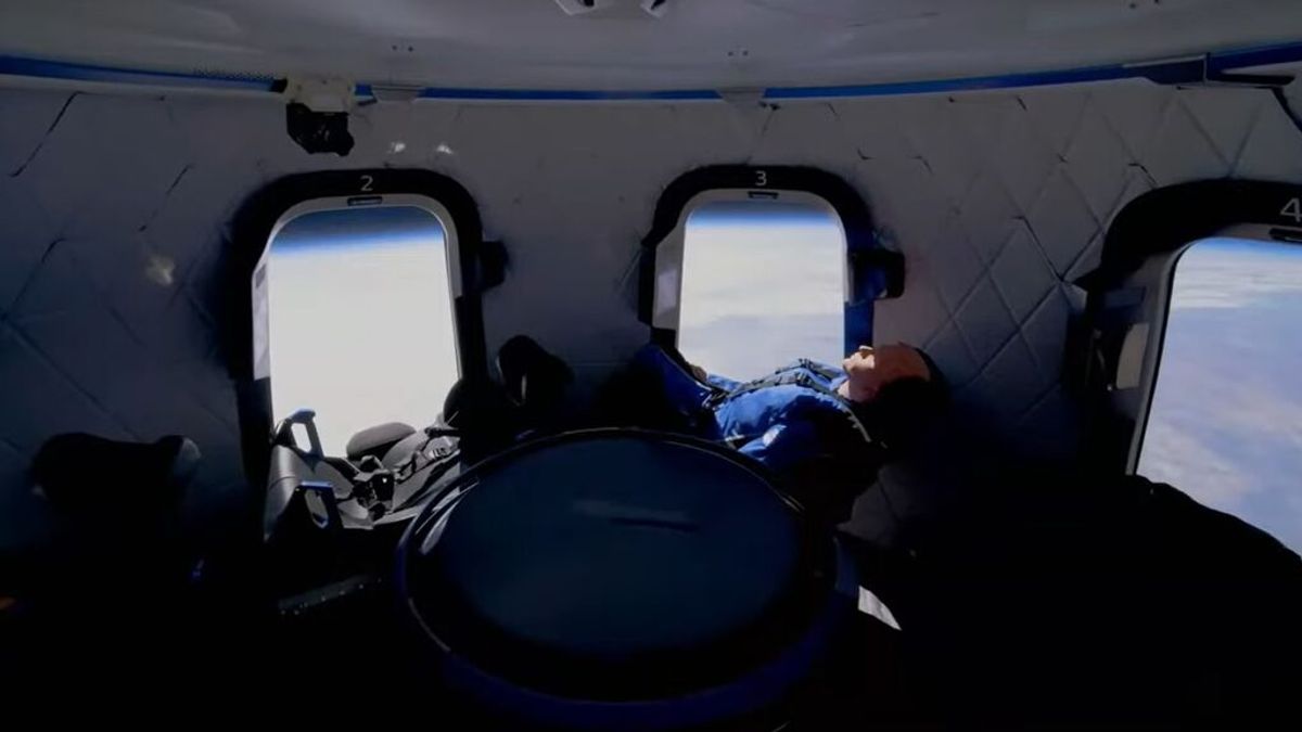 Este es el precio que se ha pagado por viajar al espacio con Jeff Bezos en el SpaceX