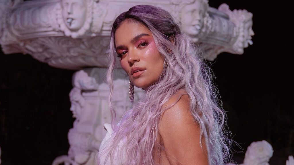 Karol G se acuerda de un antiguo amor al entonar 'Ocean' en su concierto virtual: ¿es un mensaje para Anuel AA?