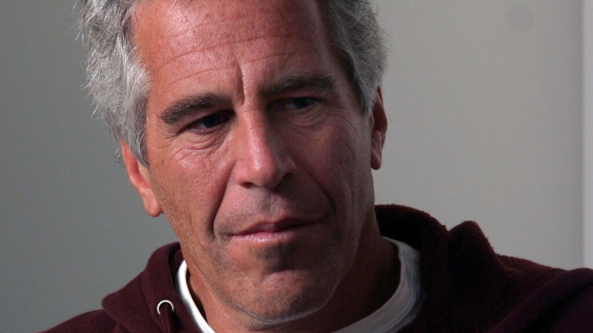 Una víctima de Jeffrey Epstein reclama 500 millones de dólares por la enfermedad ósea derivada del abuso sexual Una víctima de Jeffrey Epstein reclama 500 millones de dólares por la enfermedad ósea derivada del abuso sexual