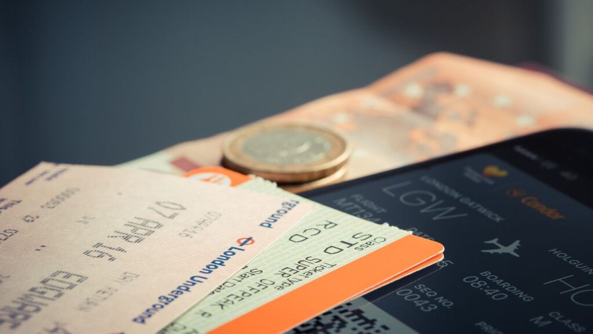 Ahorra en tus viajes: ¿cuál es la mejor hora para comprar billetes de avión baratos?