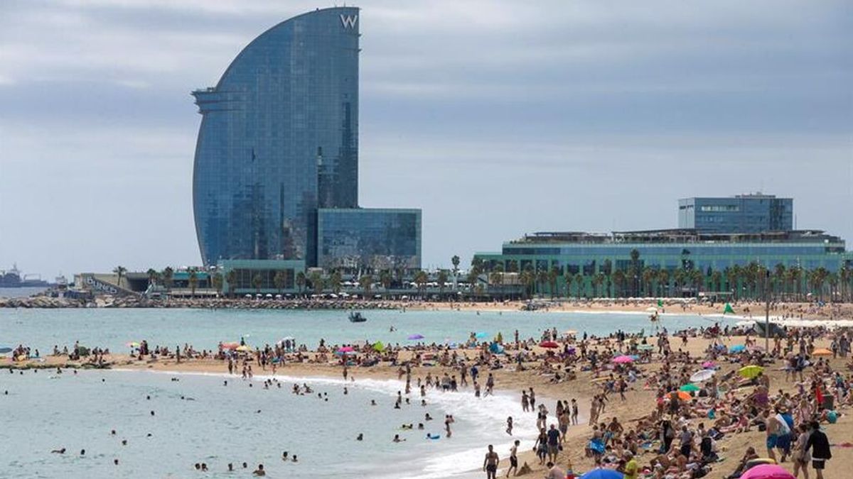 Las playas del norte de Barcelona pierden entre 6 y 10 metros de ancho cada año desde 2017