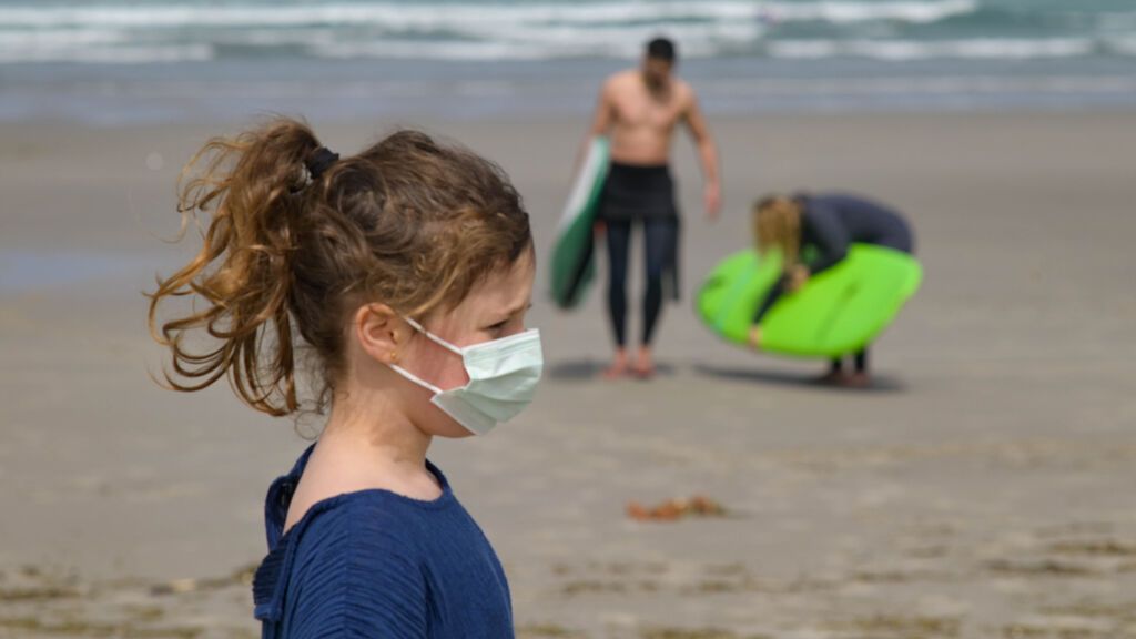 Spain, one of the last European countries to maintain the mandatory mask outdoors