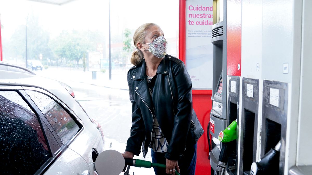 Economía.-(AMP) La demanda de carburantes registró caída histórica el año del Covid y volvió a niveles de los años 90 Economía.-(AMP) La demanda de carburantes registró caída histórica el año del Covid y volvió a niveles de los años 90