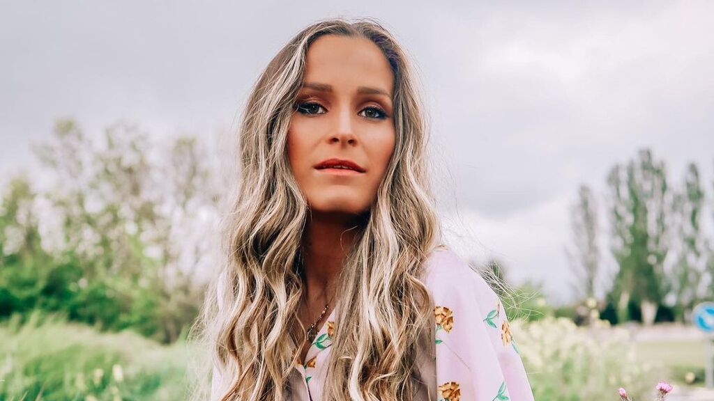 Verdeliss, tajante en el primer posado con sus cinco hijas