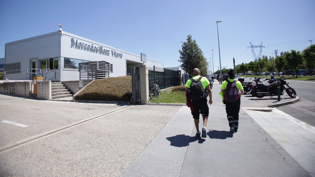 Fachada planta Mercedes Benz en Vitoria-Gasteiz