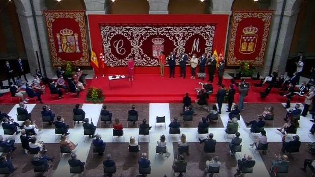 Isabel Díaz Ayuso toma posesión como presidenta de la Comunidad de Madrid