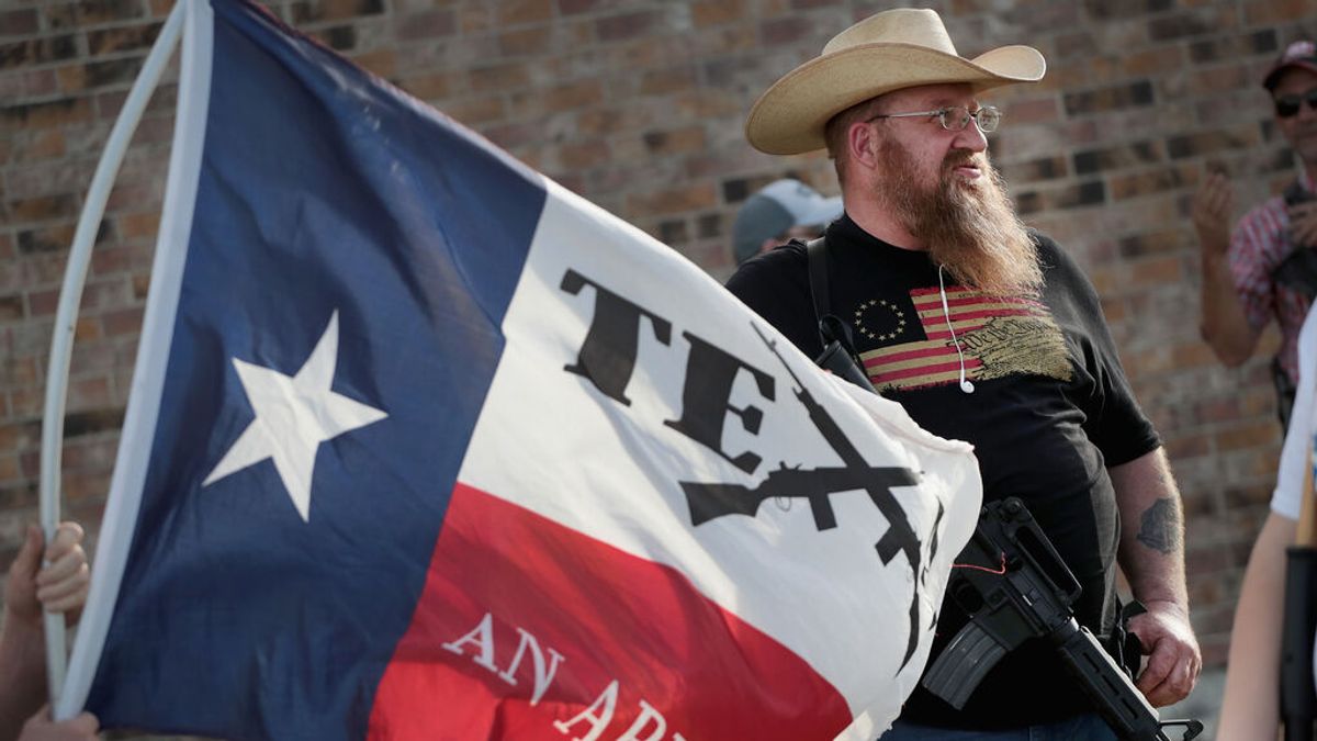 Texas aprueba portar armas sin necesidad de permiso ni revisión de antecedentes Texas aprueba portar armas sin necesidad de permiso ni revisión de antecedentes