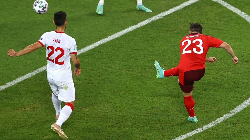 Shaquiri quita las telarañas a la escuadra: Suiza hunde a Turquía (2-0)