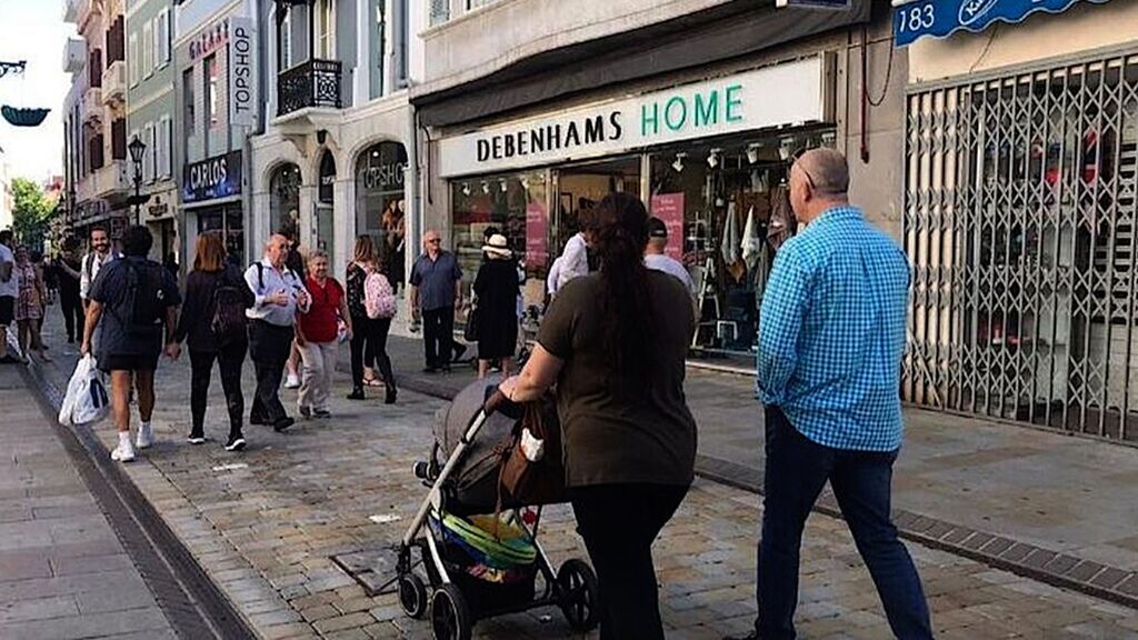 Gibraltareños en Main Street