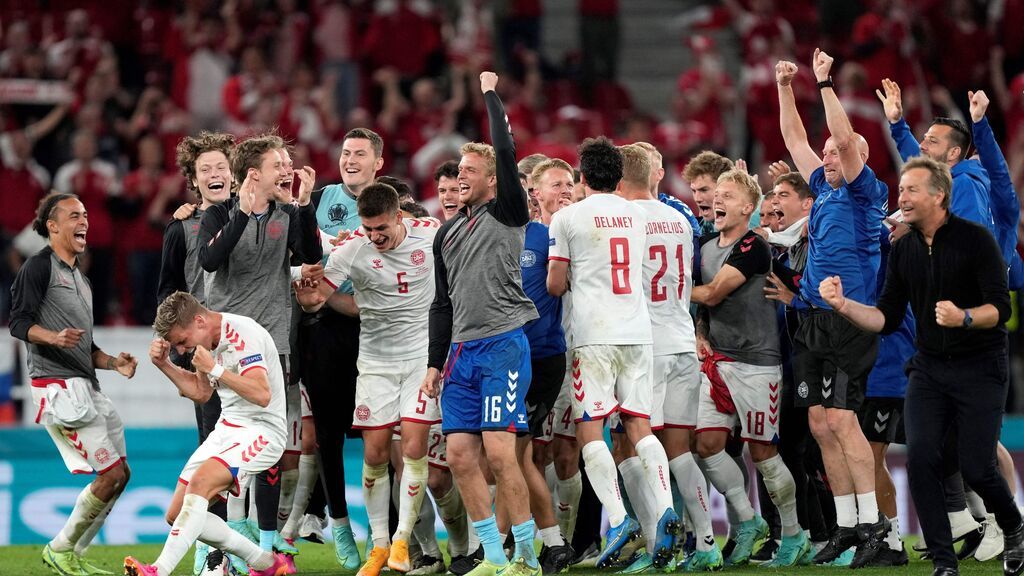 Maehle sentencia el partido con el cuarto gol ante Rusia: Dinamarca a octavos de final de la Eurocopa
