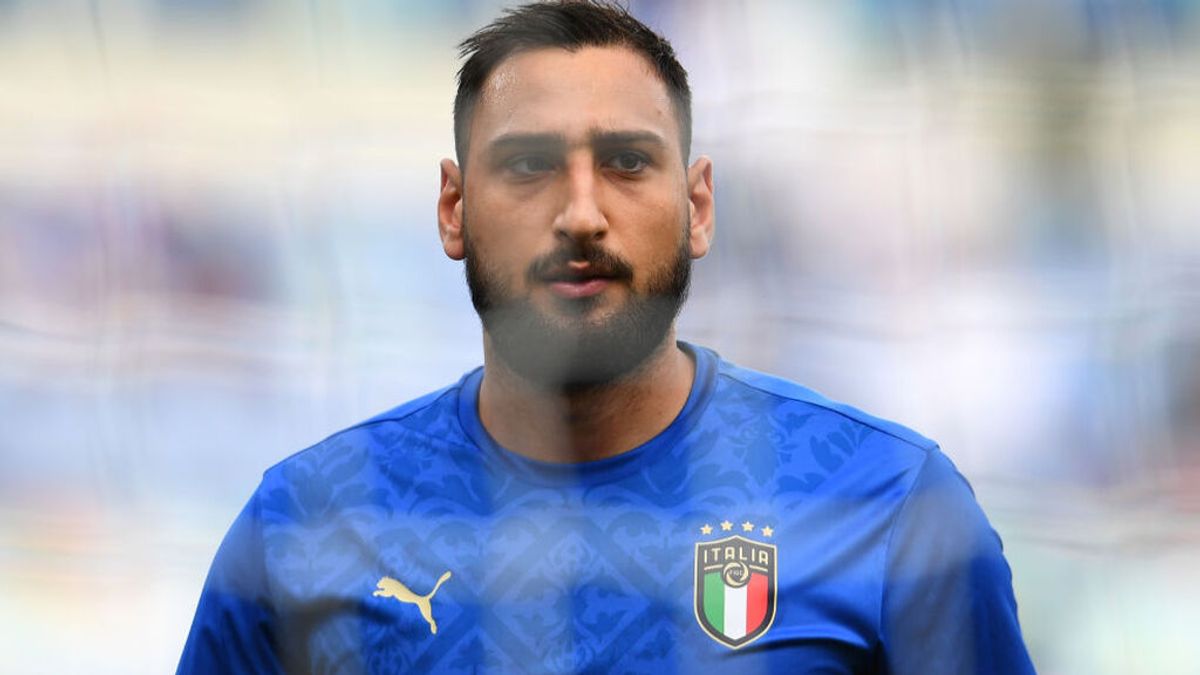 El portero de Italia, Donnarumma, pasa el reconocimiento médico previo al fichaje por el PSG El portero de Italia, Donnarumma, pasa el reconocimiento médico previo al fichaje por el PSG