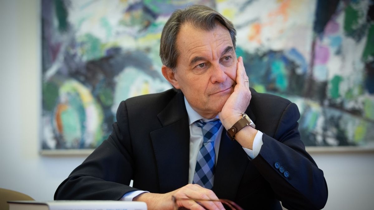 Artur Mas celebra los indultos pero los ve como un "parche" y pide la amnistía Artur Mas celebra los indultos pero los ve como un "parche" y pide la amnistía