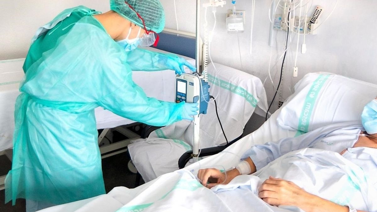 CLM contabiliza 74 nuevos casos, 101 ingresados y un fallecido y tres hospitales ya no atienden pacientes COVID