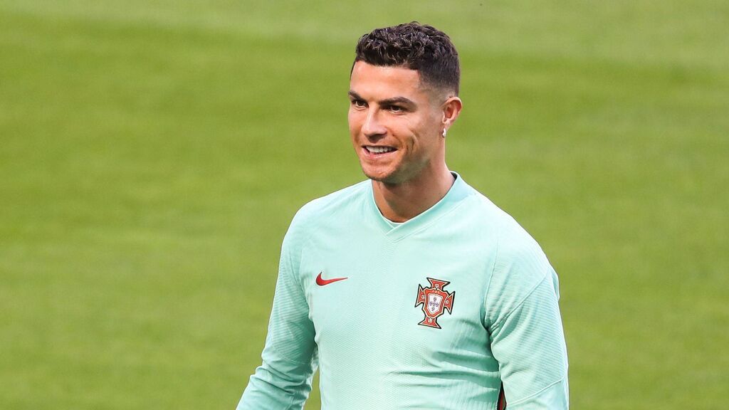 Mendes prepara la salida de cristiano de la Juventus: El PSG busca sustituto al Mbappé