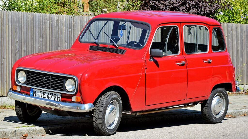 Renault 4