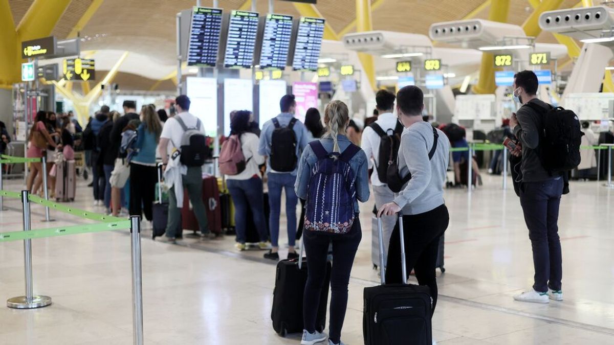 Más aerolíneas emprenden acciones legales contra Reino Unido por las restricciones en viajes Más aerolíneas emprenden acciones legales contra Reino Unido por las restricciones en viajes