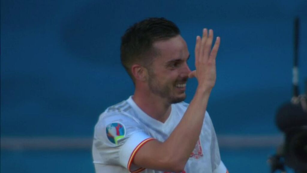 Sarabia, el más listo de la clase, pone la guinda y sentencia ante Eslovaquia (0-3)