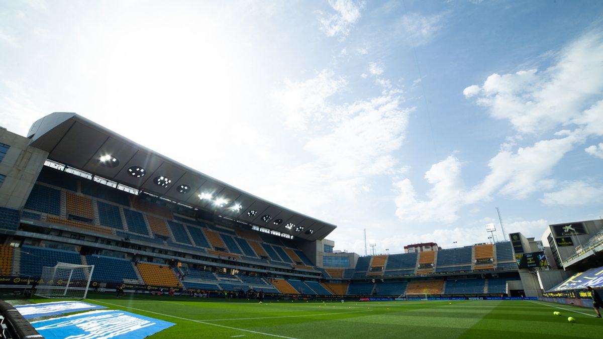 Fútbol.- El Ayuntamiento de Cádiz cambia el nombre del Estadio Carranza por Estadio Nuevo Mirandilla Fútbol.- El Ayuntamiento de Cádiz cambia el nombre del Estadio Carranza por Estadio Nuevo Mirandilla